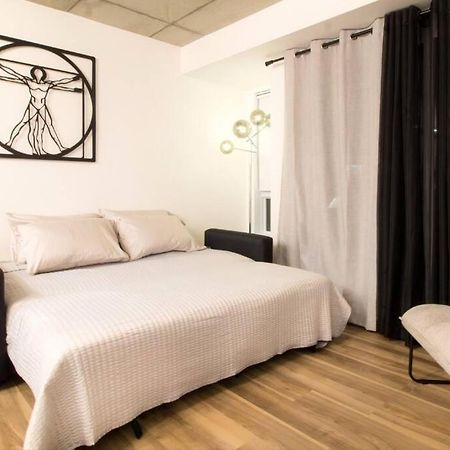Condo Chic, Centre-Ville Piscine, Terrasse, Gym مدينة كويبيك المظهر الخارجي الصورة